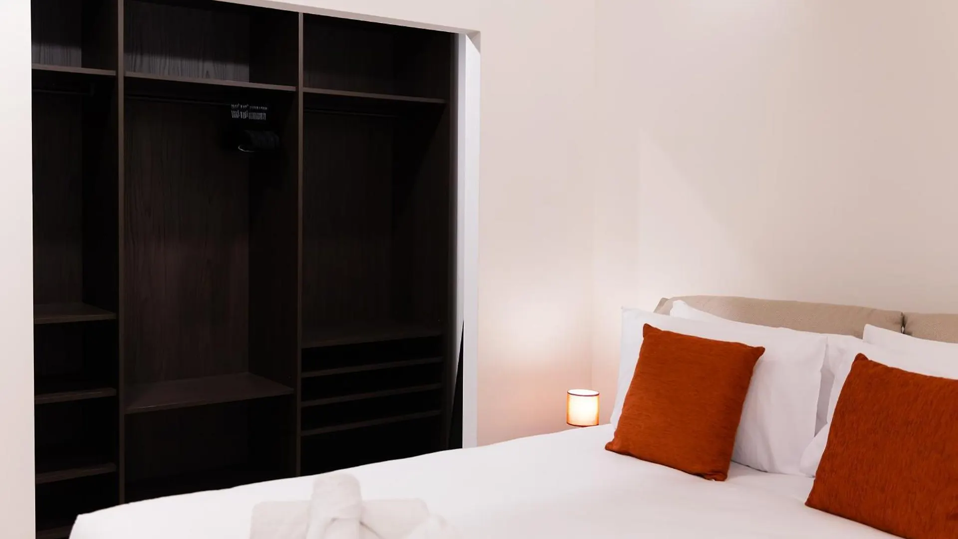 Apartment Florette Suite Designer Finish In Floriana By Arcobnb