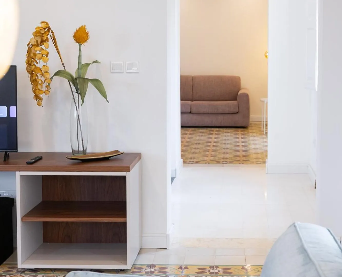 Florette Suite Designer Finish In Floriana By Arcobnb Malta