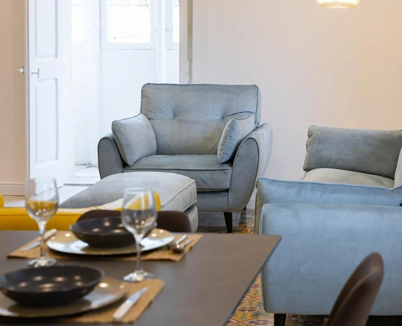 Florette Suite Designer Finish In Floriana By Arcobnb Malta