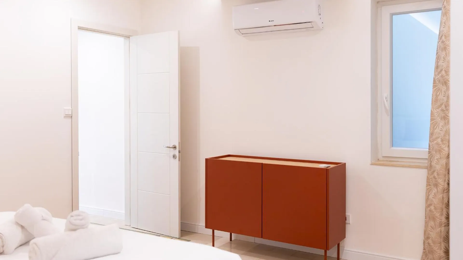 Florette Suite Designer Finish In Floriana By Arcobnb Apartment