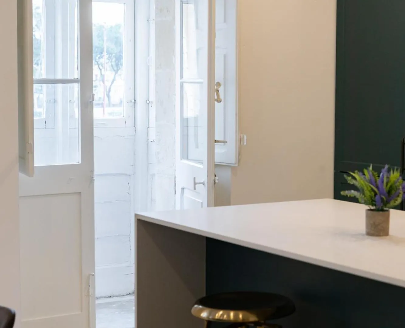 Apartment Florette Suite Designer Finish In Floriana By Arcobnb Malta