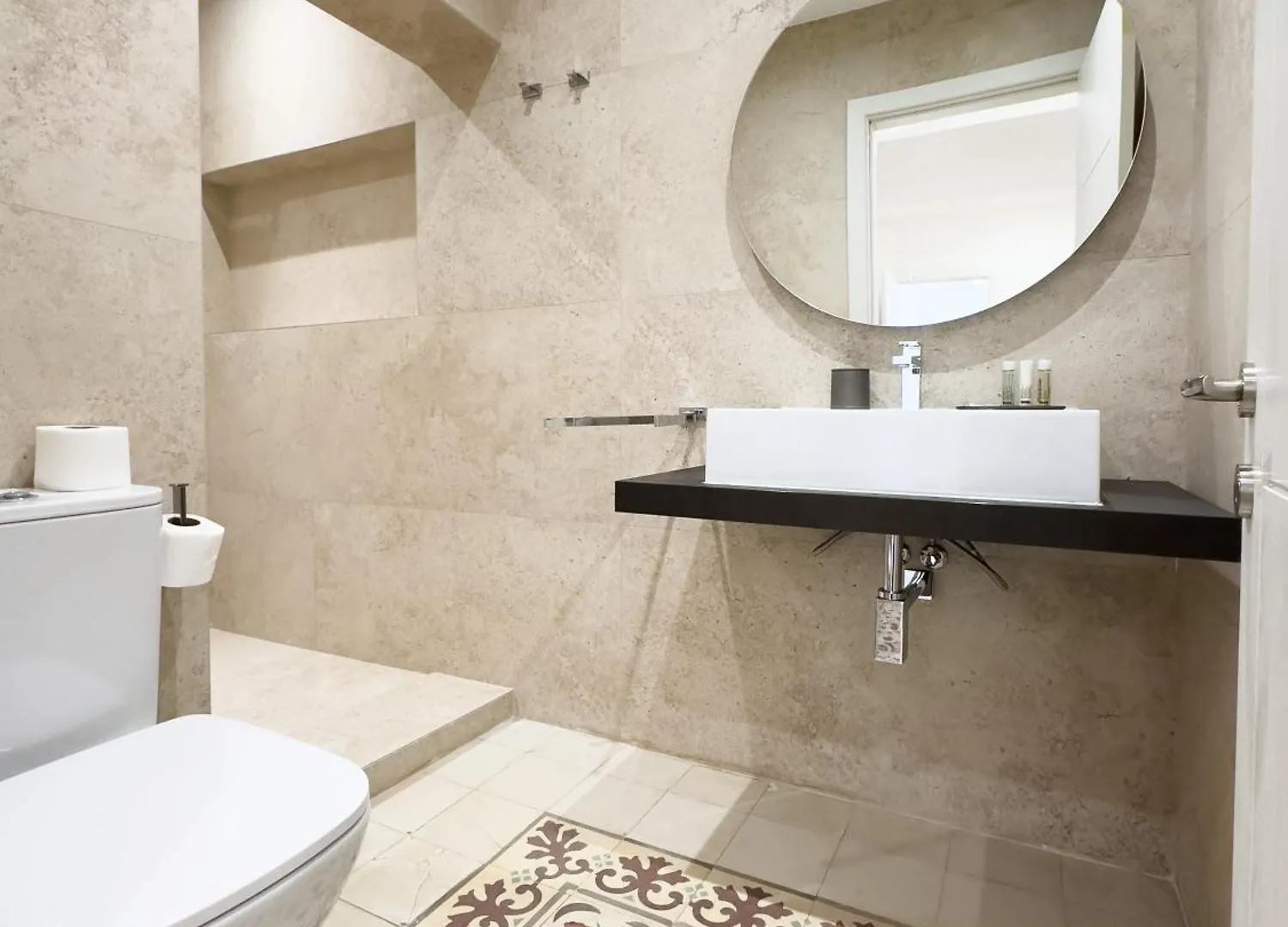 Florette Suite Designer Finish In Floriana By Arcobnb Apartment Il-Furjana