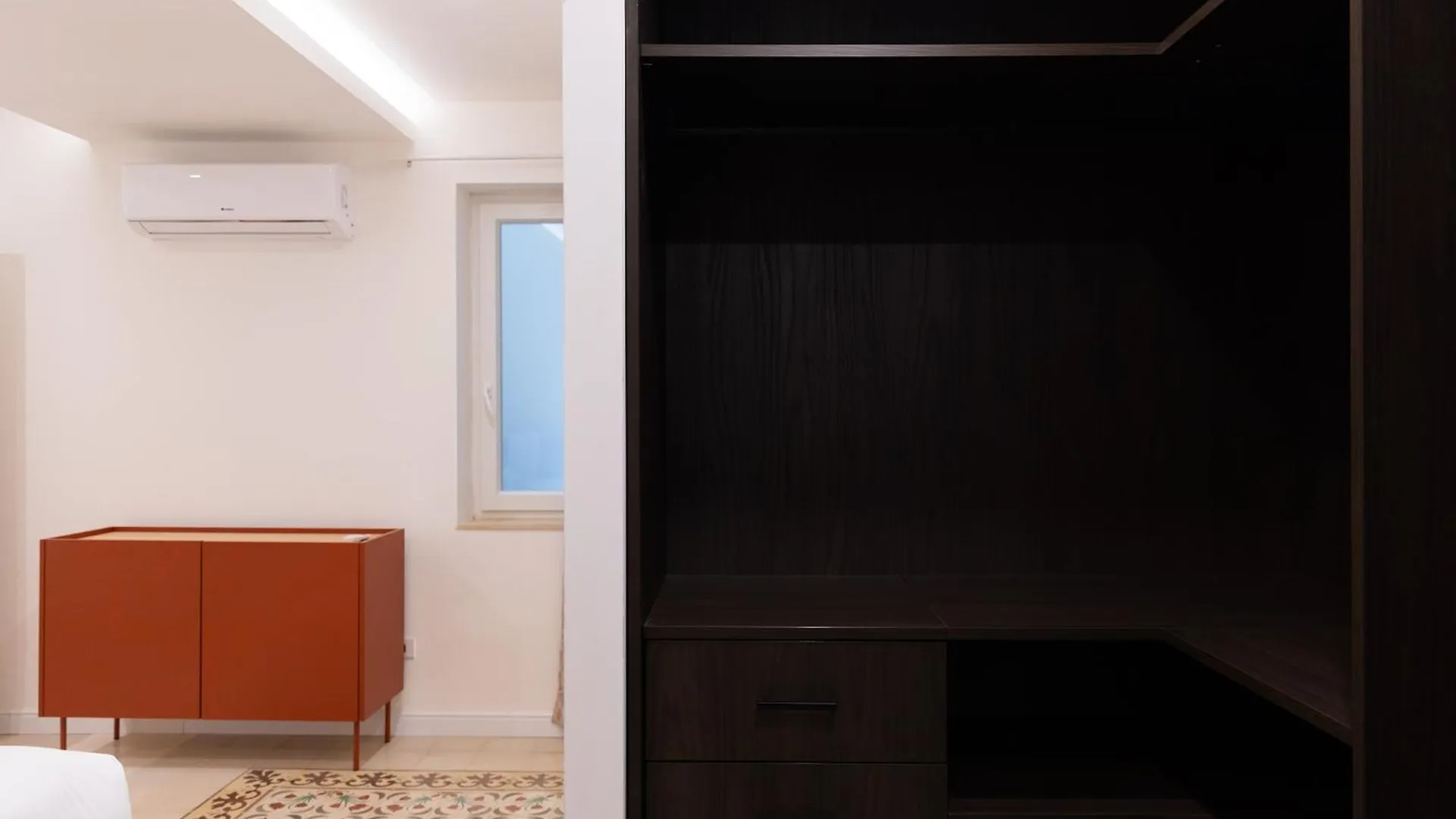 Florette Suite Designer Finish In Floriana By Arcobnb